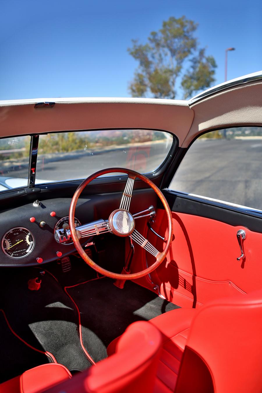 Интерьер Delahaye 135 M Coupe par Dubos Freres (47633) 1937 года  (фото 4 из 11)